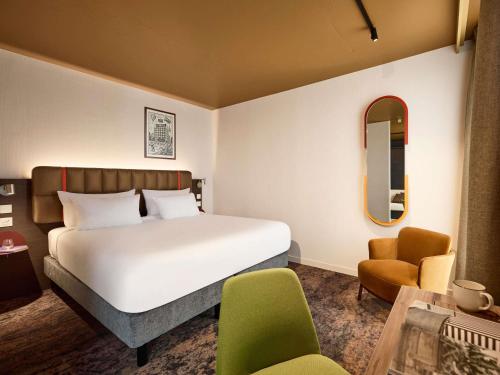 you hotel amiens handwritten collection