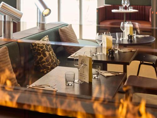 you hotel amiens handwritten collection