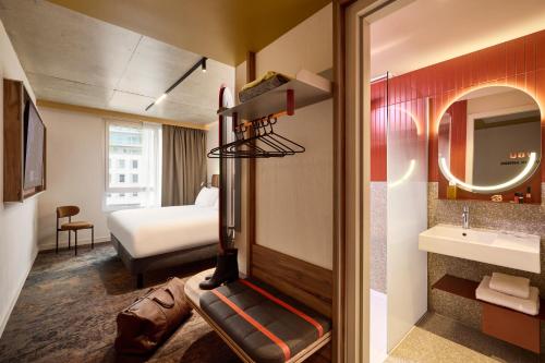 you hotel amiens handwritten collection
