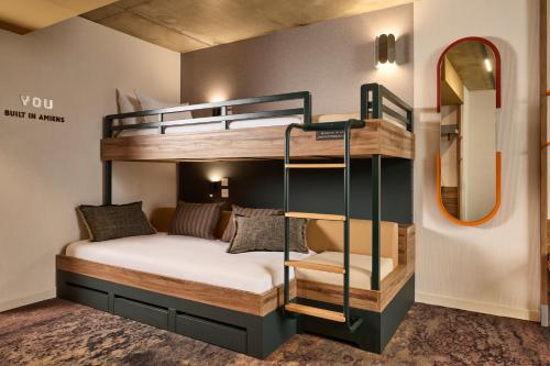 you hotel amiens handwritten collection