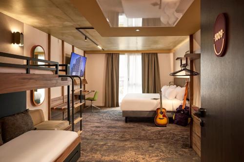 you hotel amiens handwritten collection