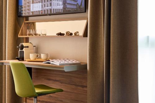 you hotel amiens handwritten collection