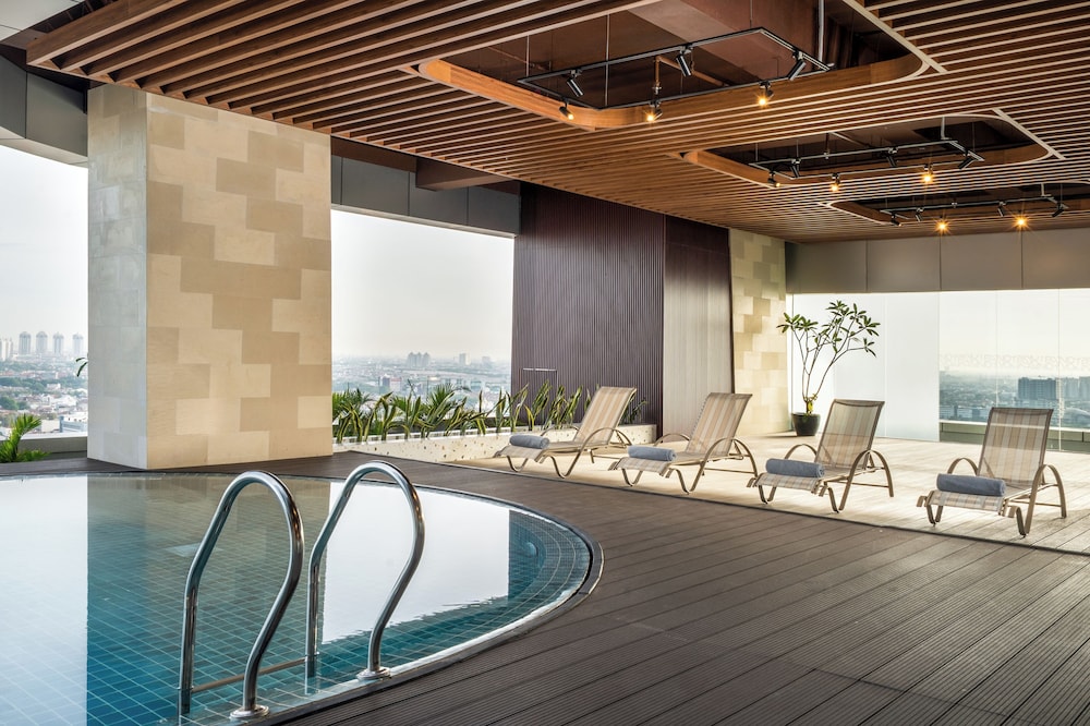 novotel jakarta pulo mas