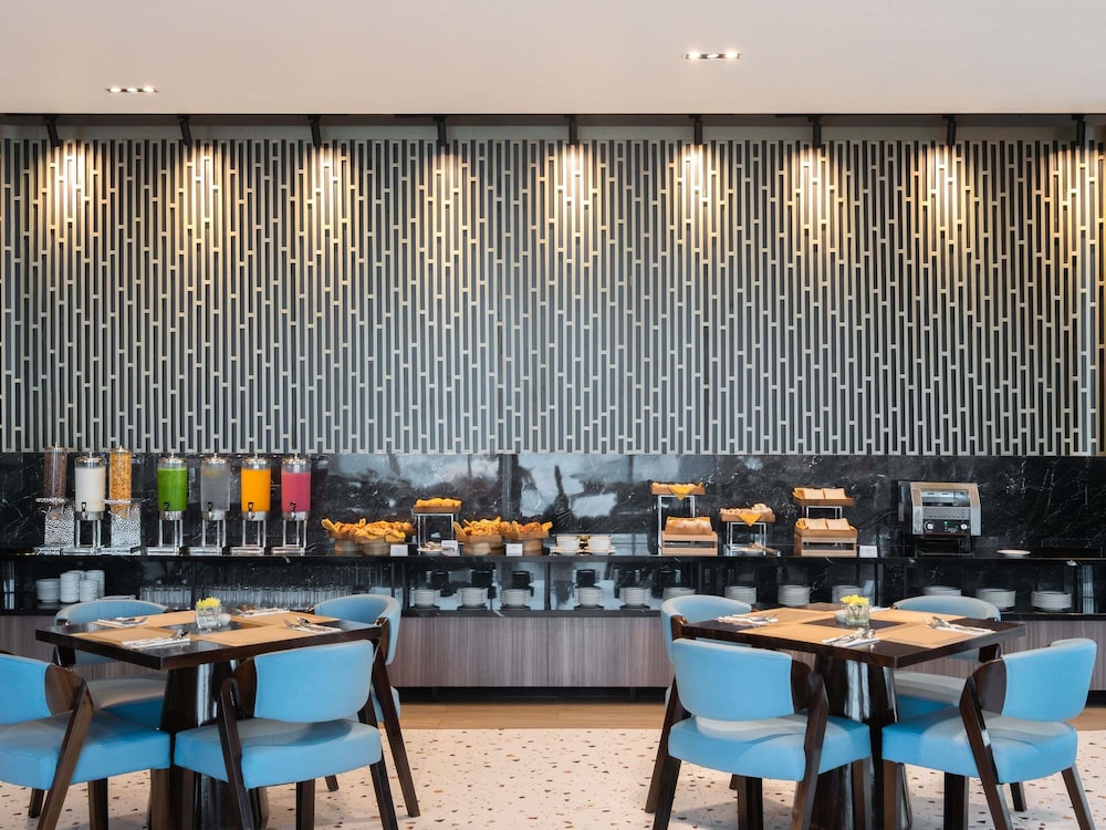 novotel jakarta pulo mas