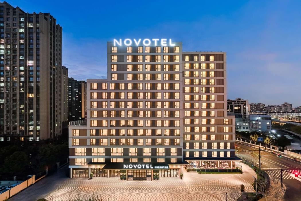 novotel shanghai xuhui riverside