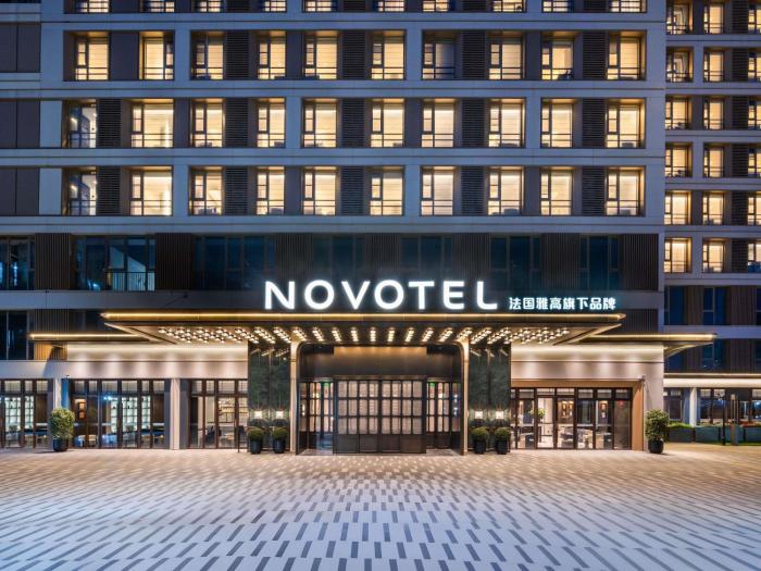 novotel shanghai xuhui riverside