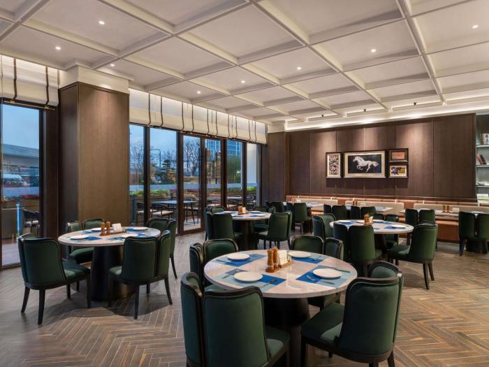novotel shanghai xuhui riverside
