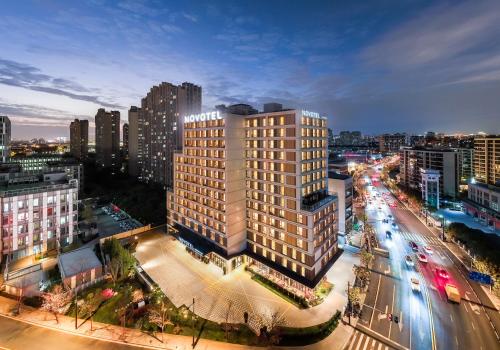 novotel shanghai xuhui riverside