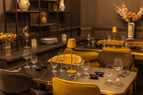 hotel allora
