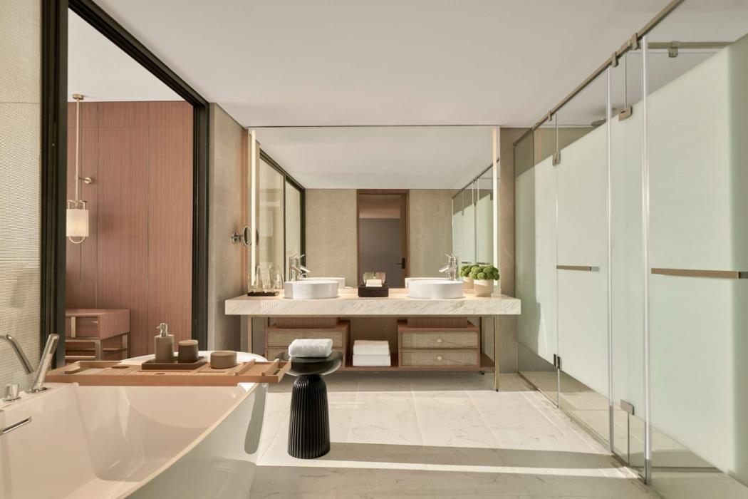 pullman ninh binh