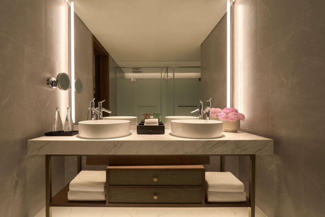 pullman ninh binh