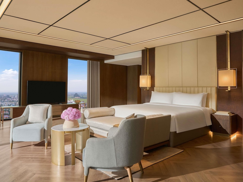 pullman ninh binh