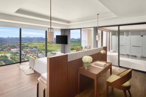 pullman ninh binh