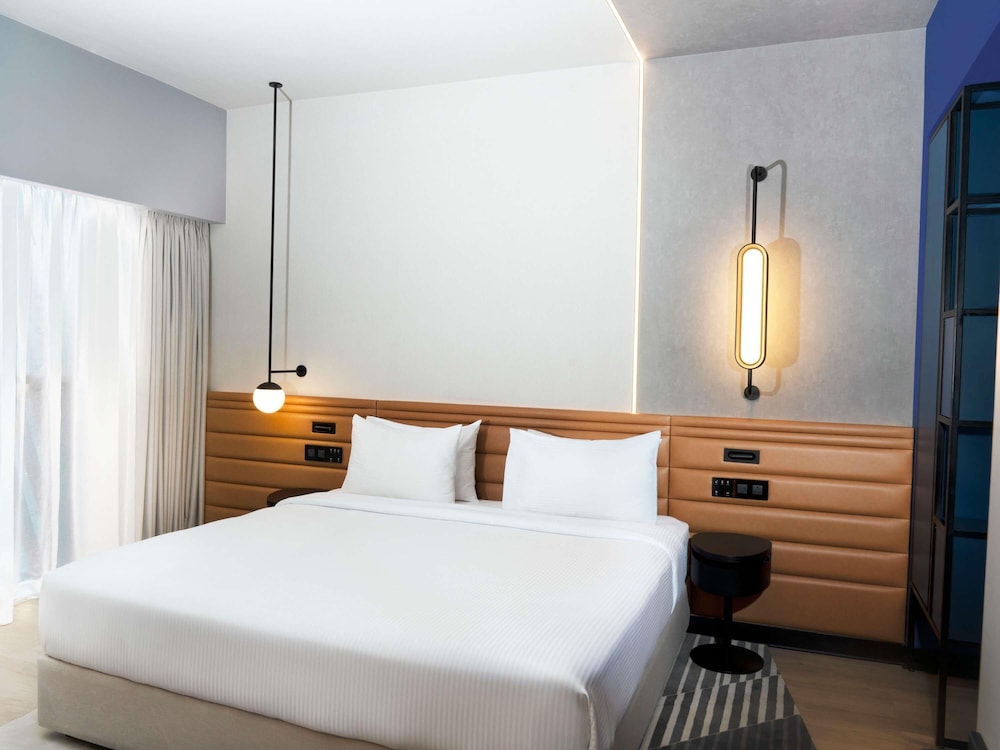 novotel madinah