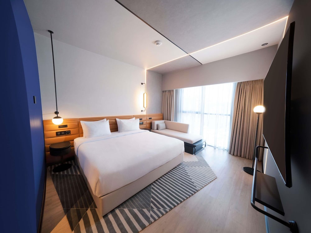 novotel madinah