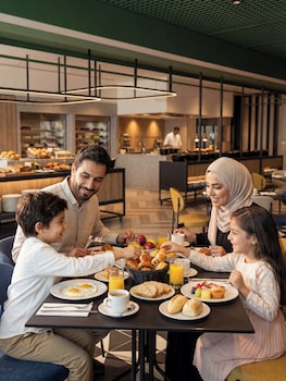 novotel madinah