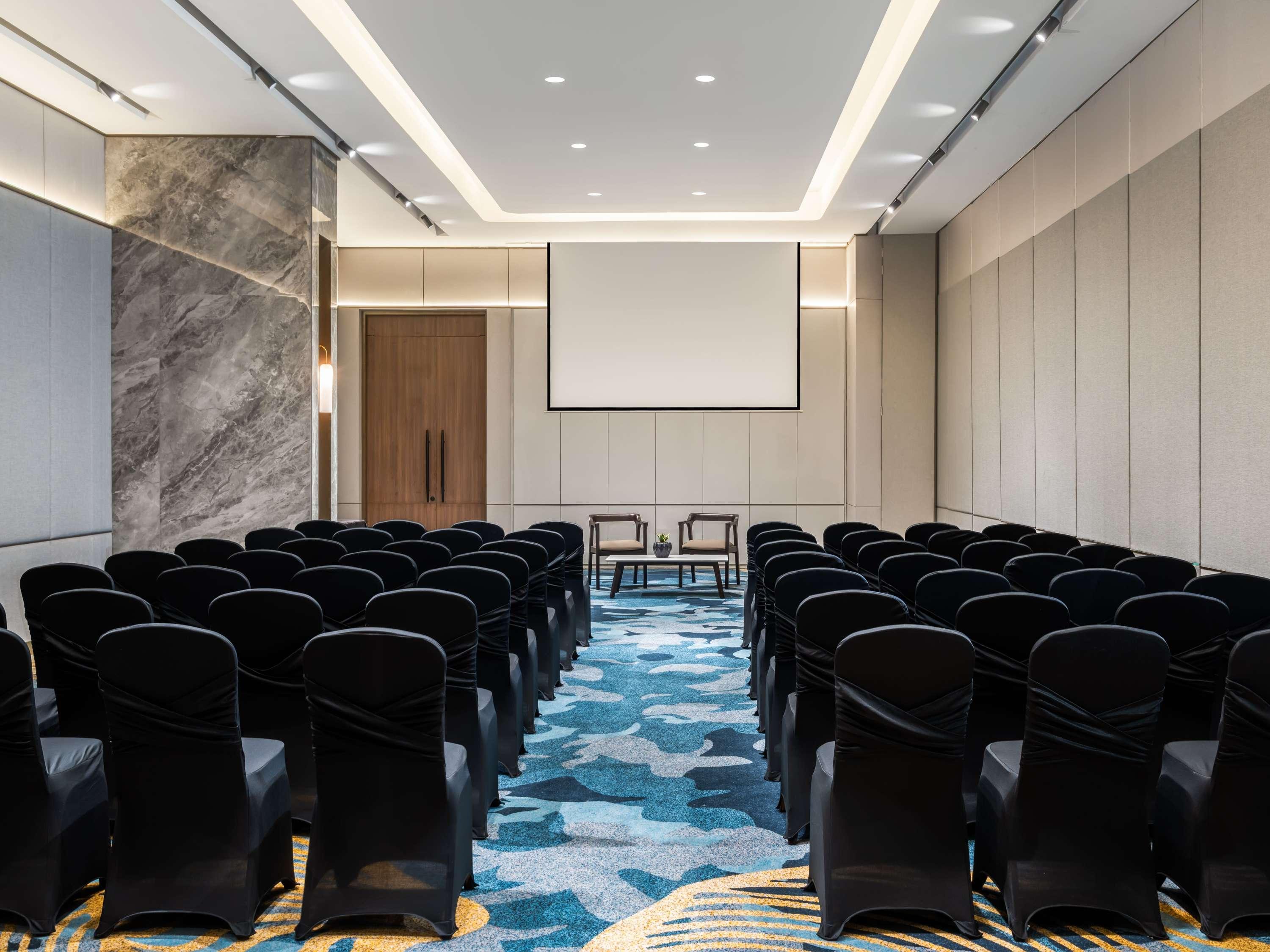 novotel pontianak convention centre