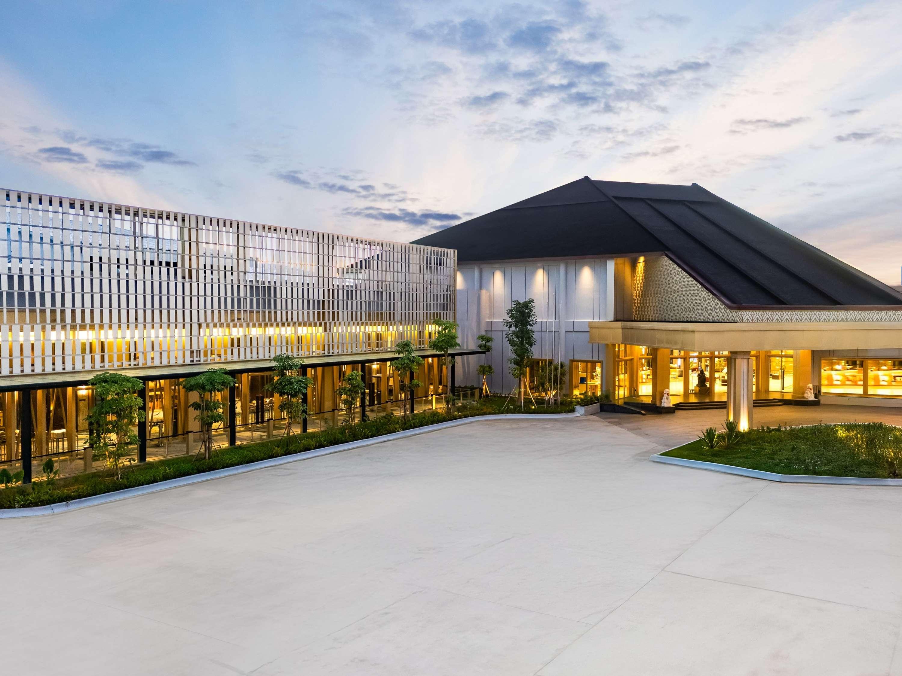 novotel pontianak convention centre