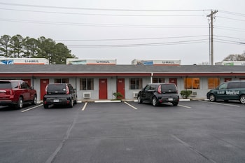 capri inn little rock benton i 30