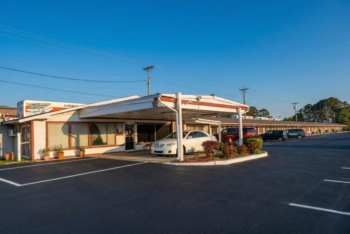 capri inn little rock benton i 30