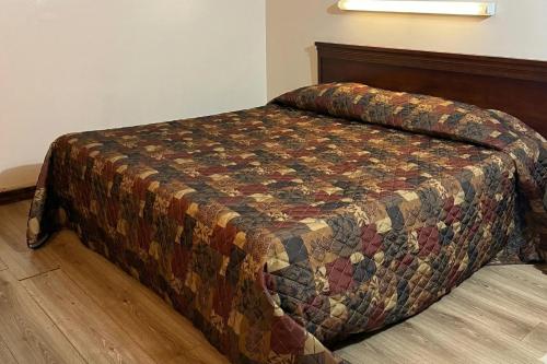 capri inn little rock benton i 30