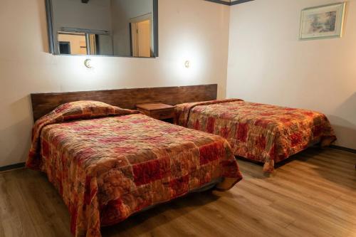 capri inn little rock benton i 30
