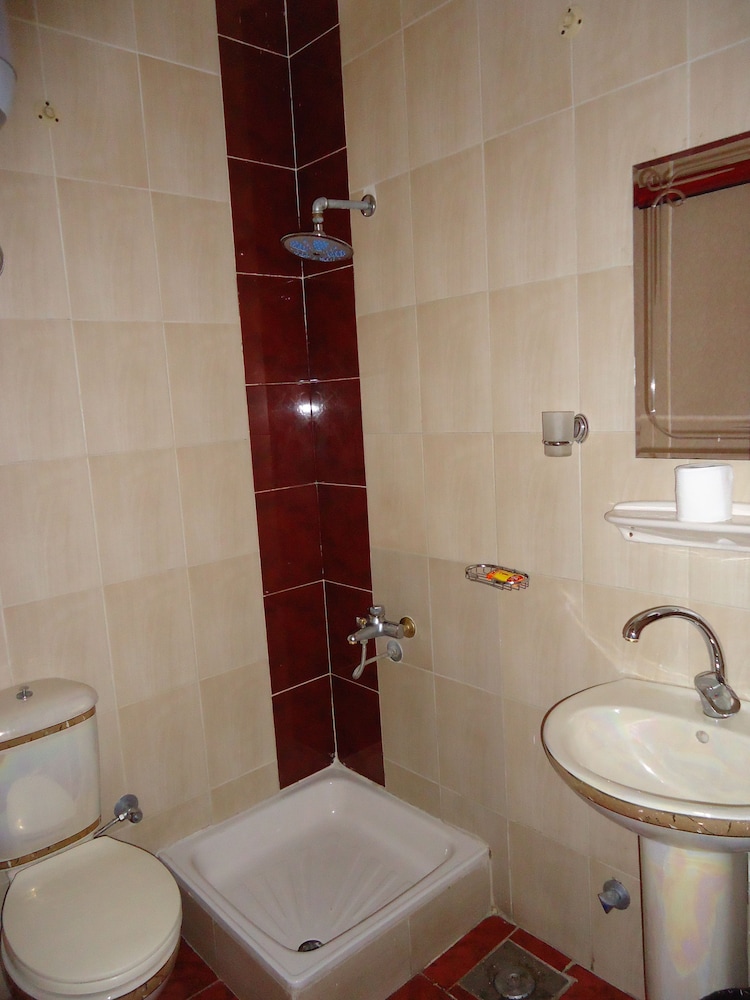 cairo paradise hotel