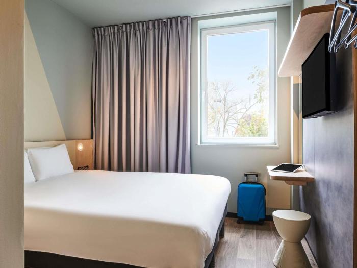 ibis budget la rochelle centre les minimes