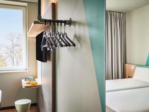ibis budget la rochelle centre les minimes