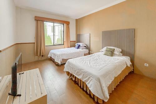 urbanview hotel d calton sukabumi