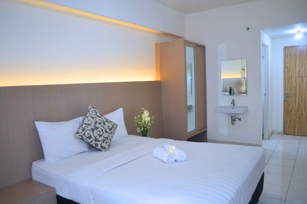 quintessa room at candiland apartement