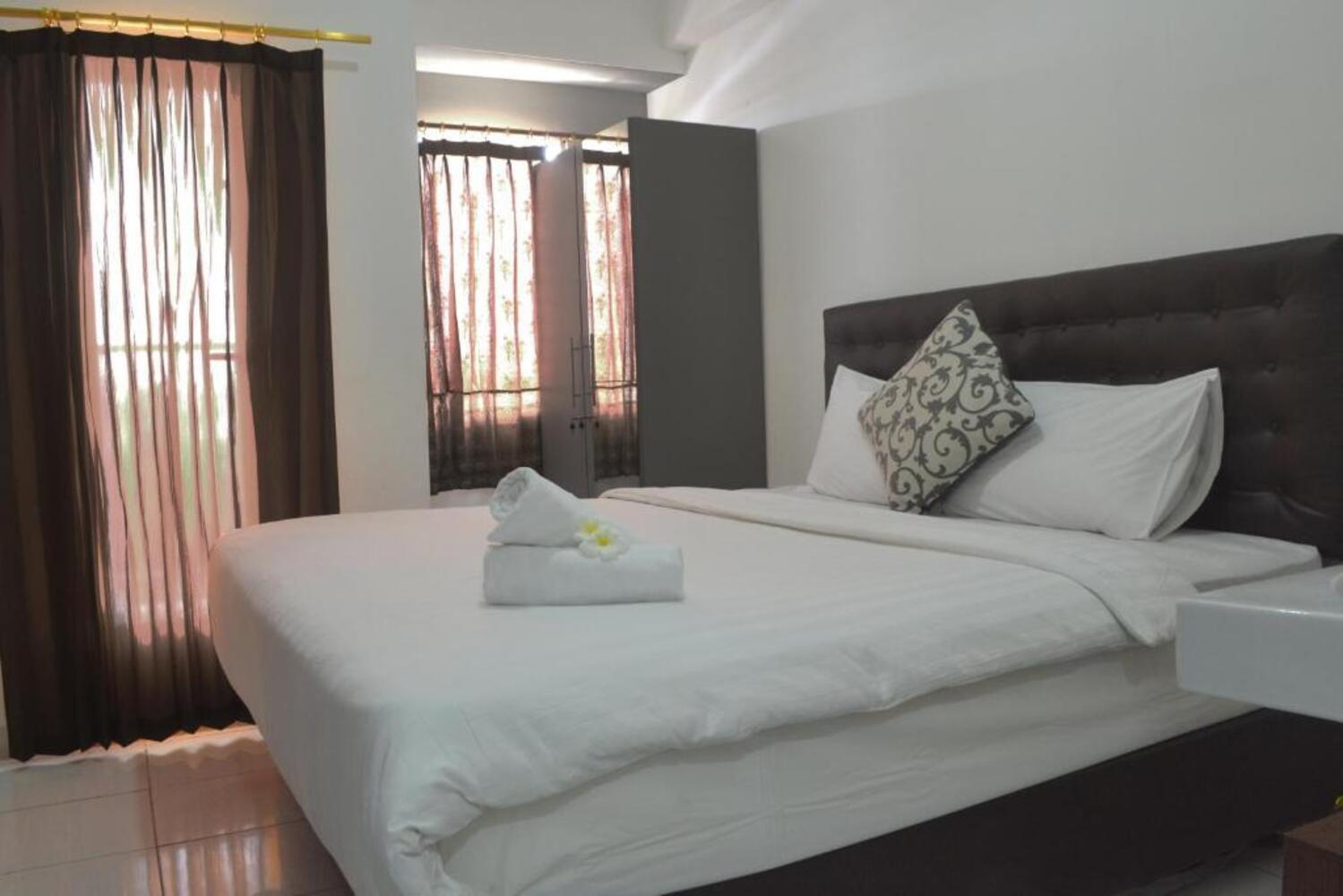 quintessa room at candiland apartement