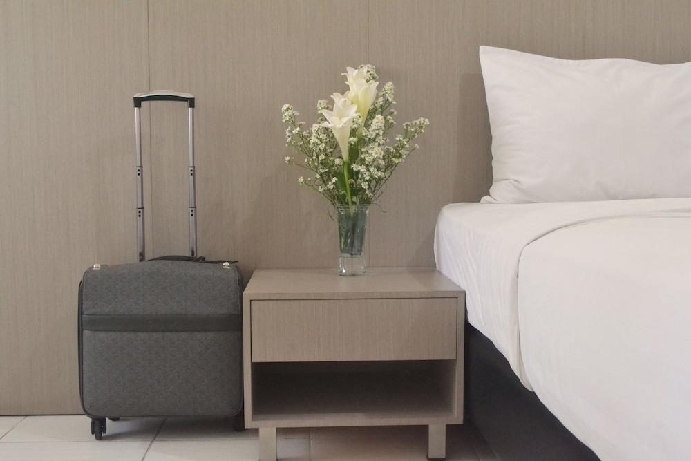 quintessa room at candiland apartement