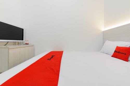 reddoorz at pandu raya bogor by madam m place