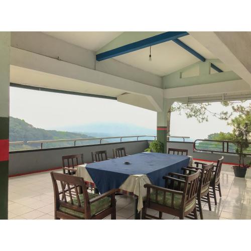 Hotel Lie Mas Prigen Pasuruan Mitra Reddoorz,,2 star