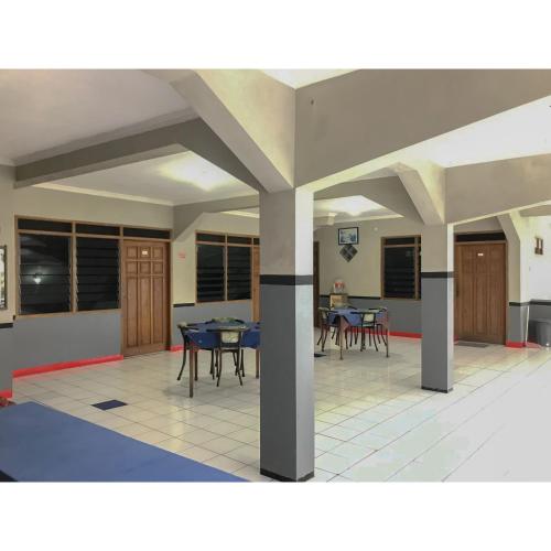 Hotel Lie Mas Prigen Pasuruan Mitra Reddoorz,,2 star