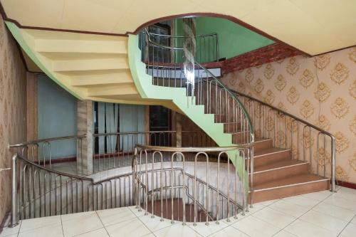 reddoorz syariah hotel matahari 2