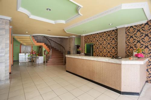 reddoorz syariah hotel matahari 2