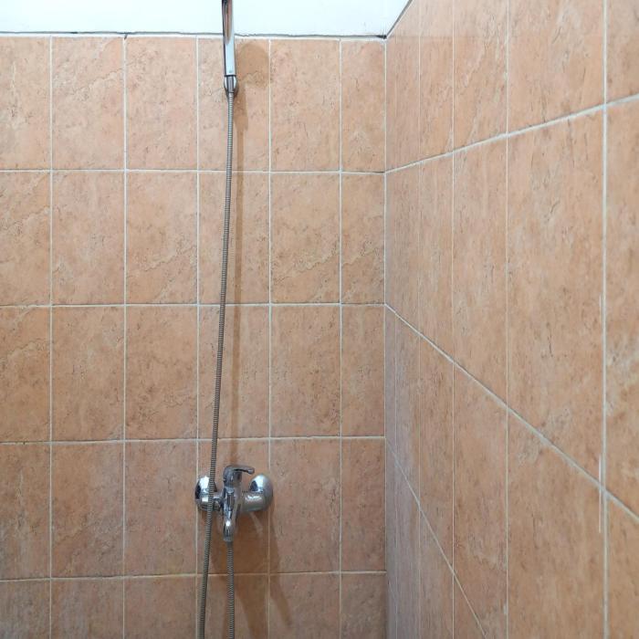 reddoorz syariah hotel pandan wangi near alun alun sidoarjo