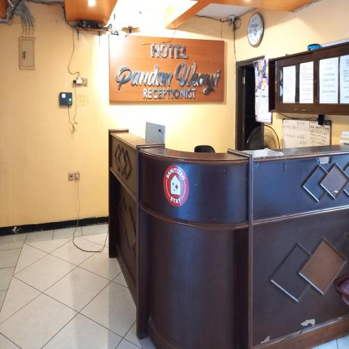 reddoorz syariah hotel pandan wangi near alun alun sidoarjo