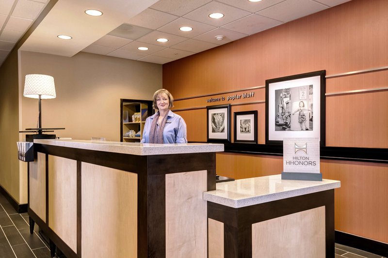 hampton inn poplar bluff