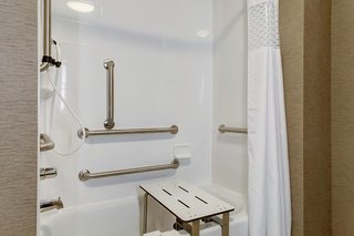 Hampton Inn Poplar Bluff,Poplar Bluff>>Butler,3 star