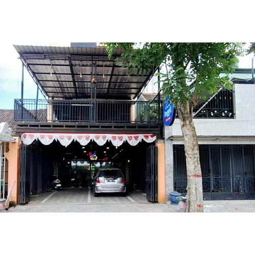 Home Inggil Redpartner,,2 star