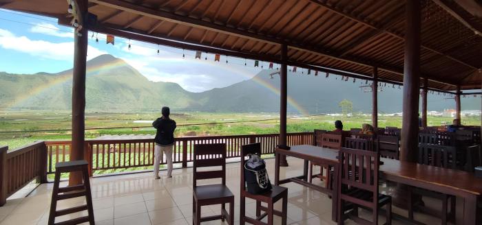 teras sawah guest house syariah