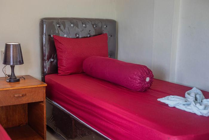 teras sawah guest house syariah