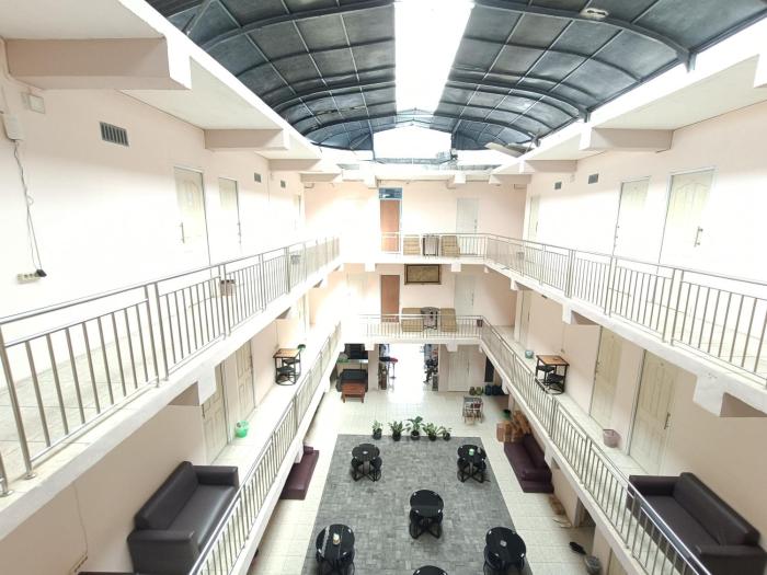 reddoorz fortune hotel jalan walanda maramis manado