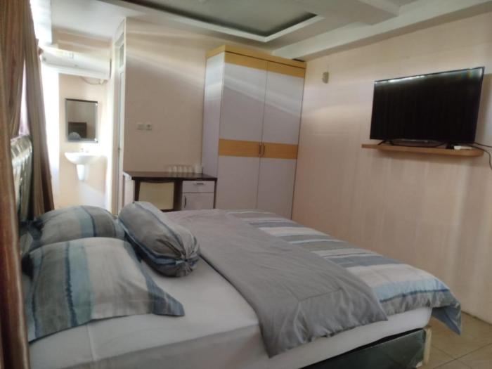 reddoorz fortune hotel jalan walanda maramis manado