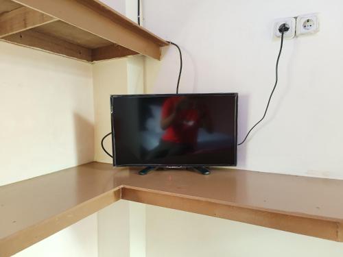 reddoorz fortune hotel jalan walanda maramis manado