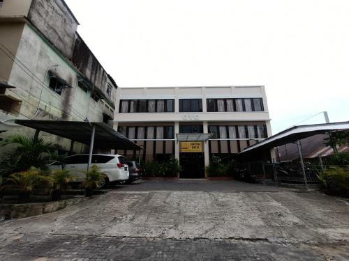 reddoorz fortune hotel jalan walanda maramis manado