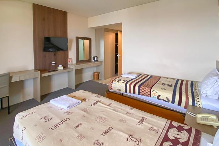 grand hills hotel near ketapang banyuwangi mitra reddoorz